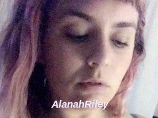 Alanah_Riley