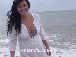 Amanda_Daniels