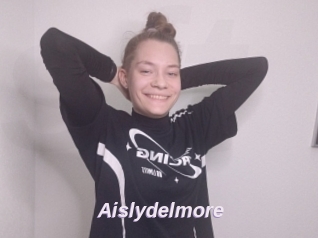 Aislydelmore