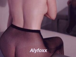 Alyfoxx