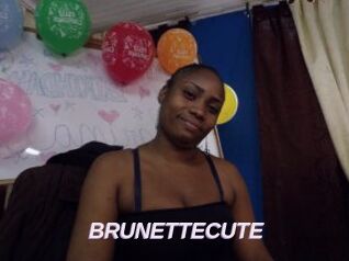 BRUNETTECUTE