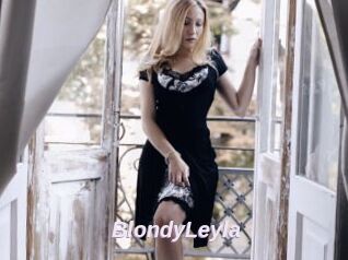 BlondyLeyla