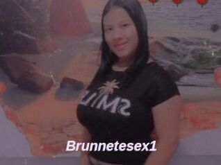 Brunnetesex1