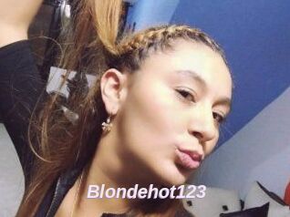 Blondehot123