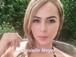 Danielle_Meyer