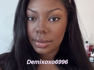 Demixoxo6996