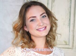 Demuresmile