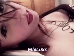 Elle_Luxx