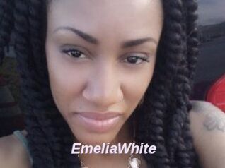 Emelia_White