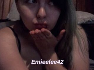 Emieelee42