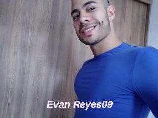 Evan_Reyes09