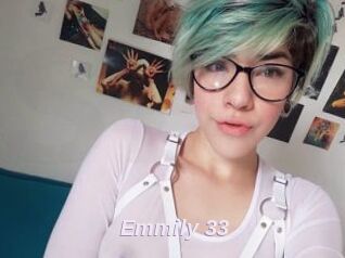 Emmily_33