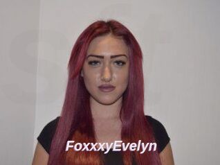 FoxxxyEvelyn