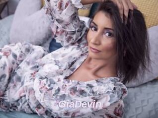 GiaDevin