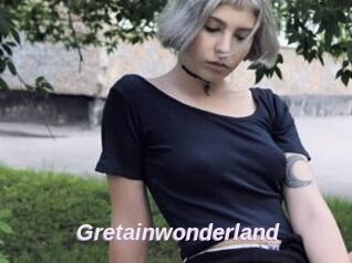 Greta_in_wonderland