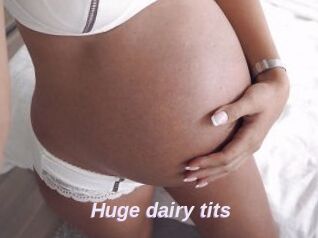 Huge_dairy_tits