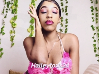 Haileyfoxx24