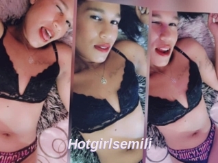 Hotgirlsemili