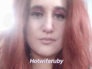 Hotwiferuby