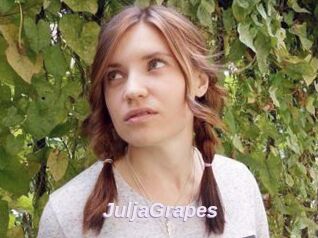 JuljaGrapes
