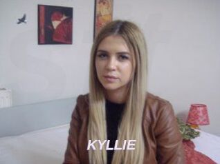 KYLLIE_