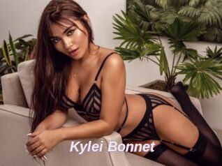 Kylei_Bonnet