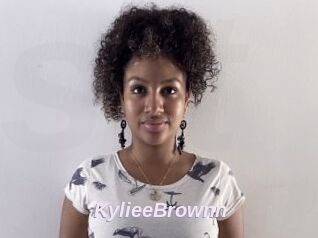 KylieeBrownn