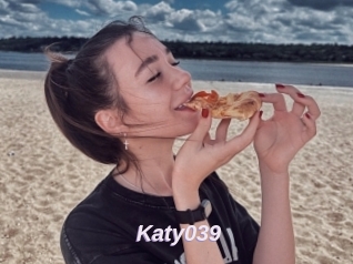 Katy039