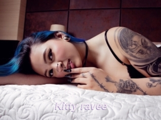 Kitty_ravee