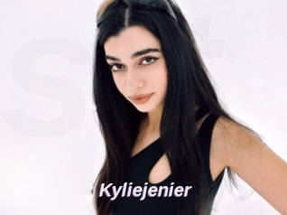 Kyliejenier