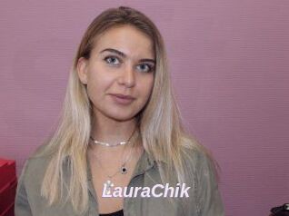 LauraChik