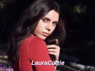 Laura_Cuttie