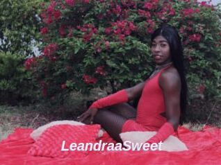 LeandraaSweet