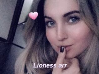 Lioness_arr