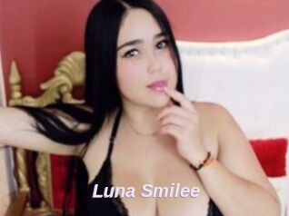 Luna_Smilee