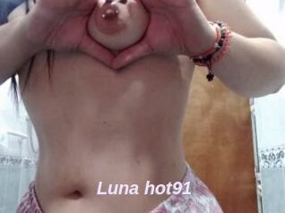 Luna_hot91