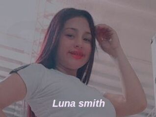 Luna_smith