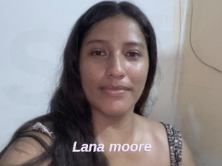 Lana_moore
