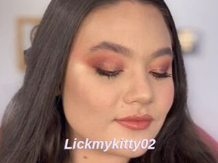 Lickmykitty02