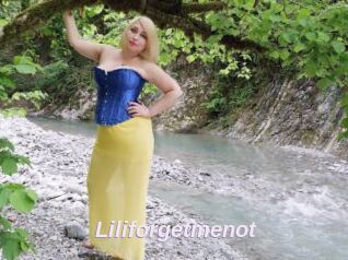 Liliforgetmenot