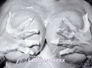 Lottielovexxx