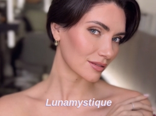 Lunamystique