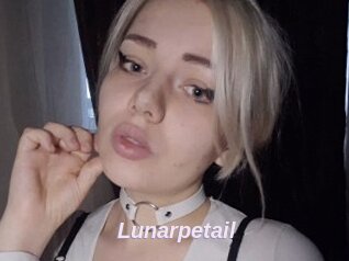 Lunarpetail