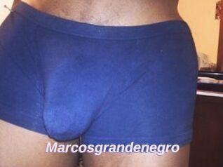 Marcos_grande_negro