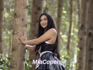 MiaCoperr