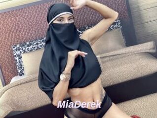 MiaDerek