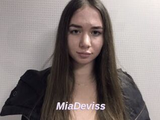 MiaDeviss