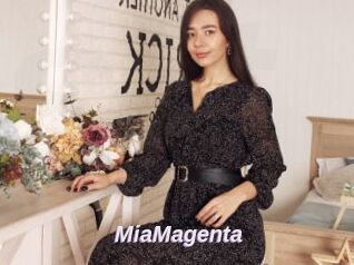 MiaMagenta