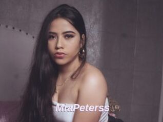 MiaPeterss