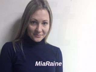 Mia_Raine